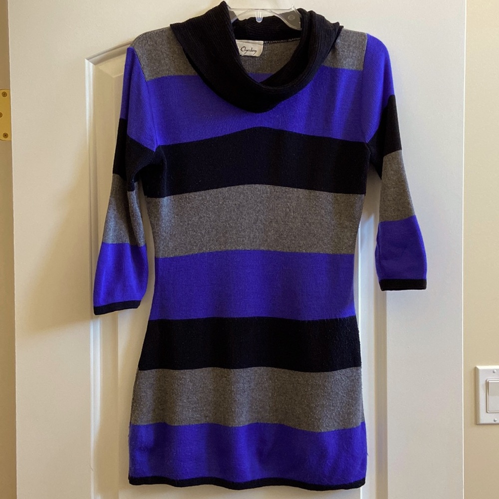 Striped cowl neck style sweater tunic in size L